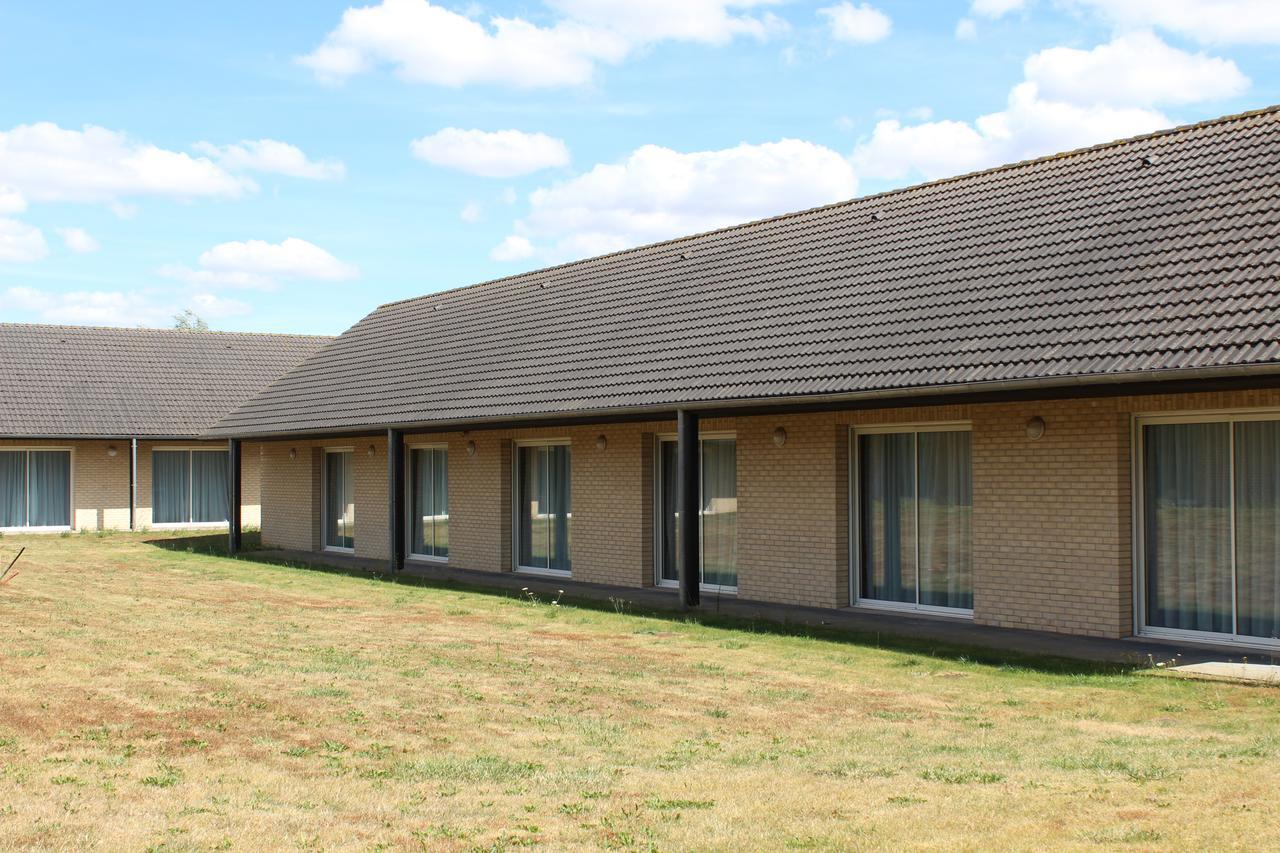 Hotel Fleur De Lys Hazebrouck Bagian luar foto